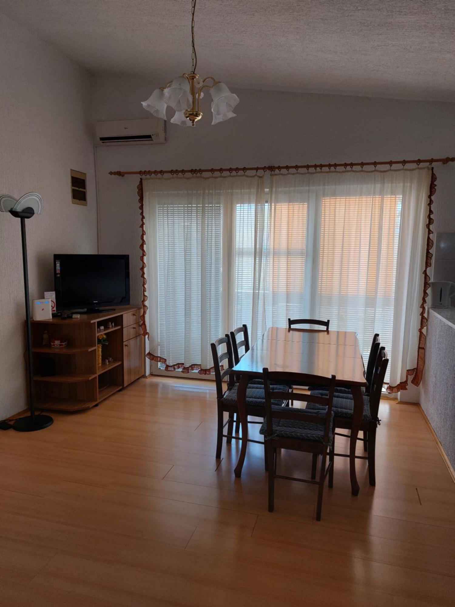 Apartman Nardi Vir Exterior foto